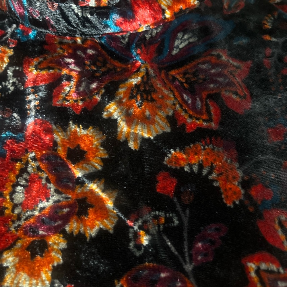 Loft Ruffle Neck Velvet-like top - Picture 2 of 4